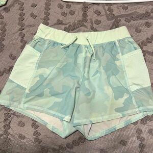 Girls tek gear size l athletic shorts